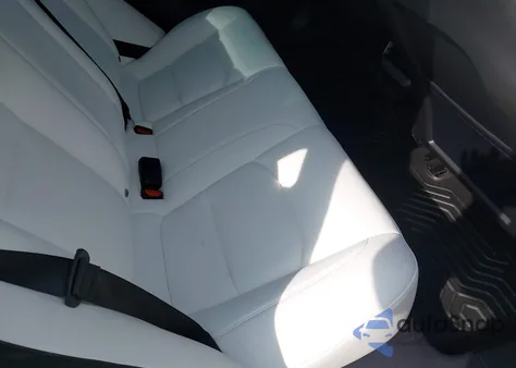 2021 Tesla Model 3 Long Range Dual Motor All-Wheel Drive z USA, uszkodzony, nr VIN 5YJ3E1EB0MF062004